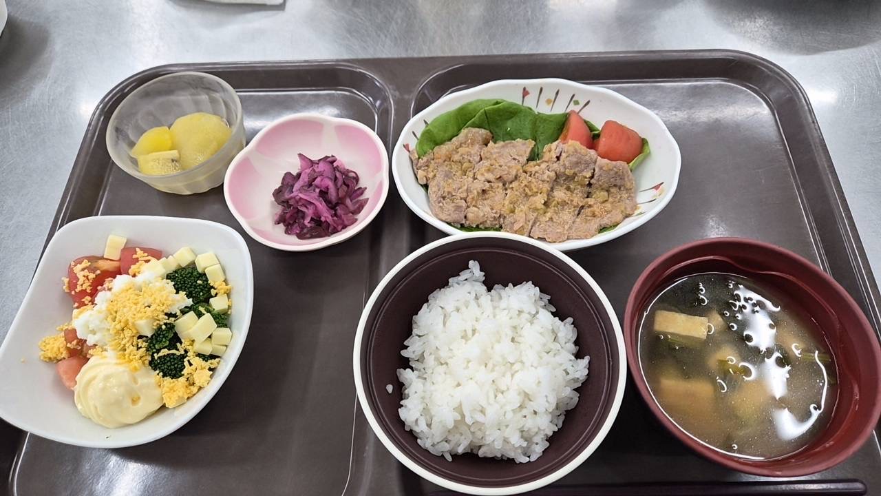日曜 昼食
