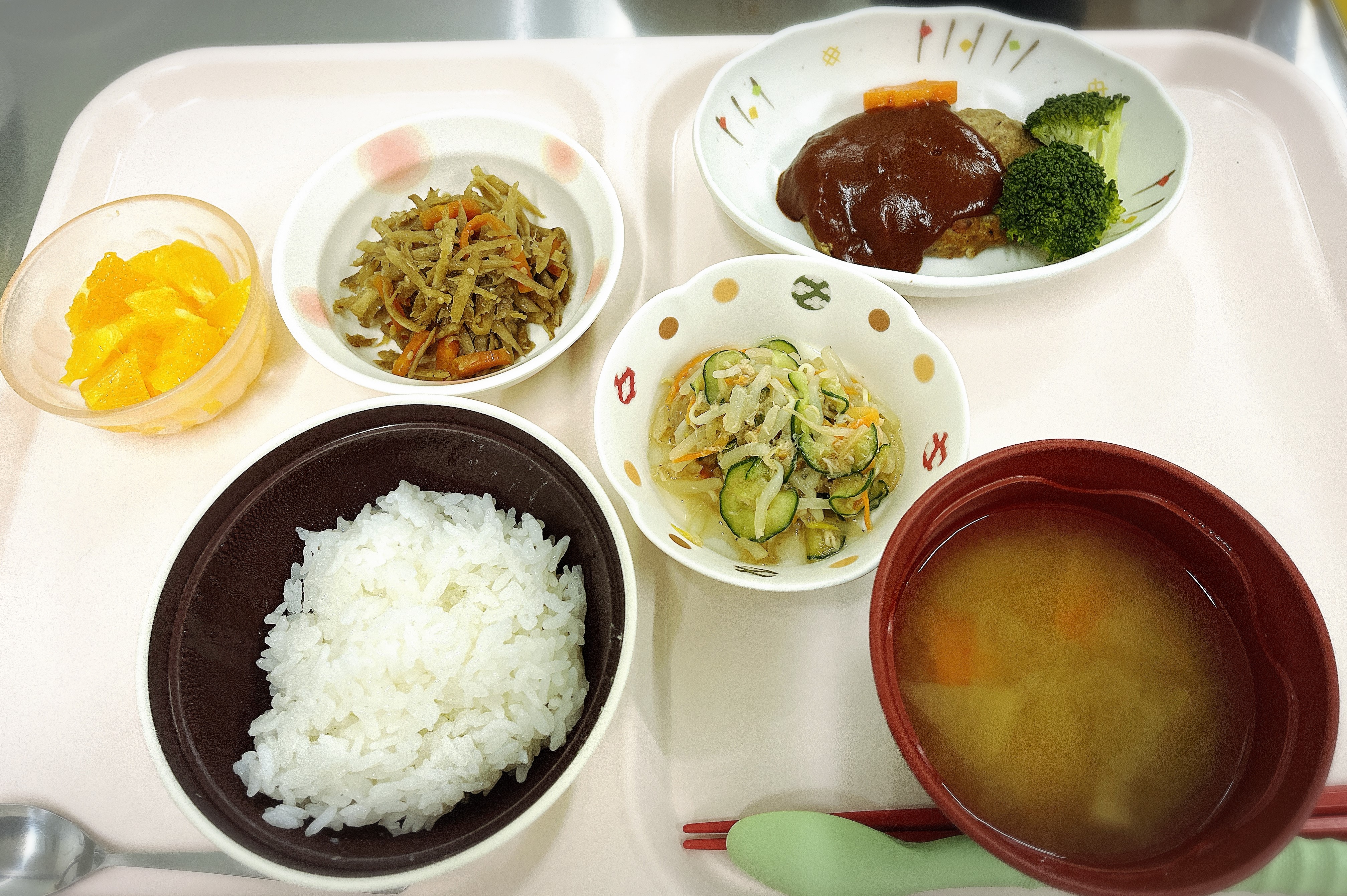 金曜 昼食